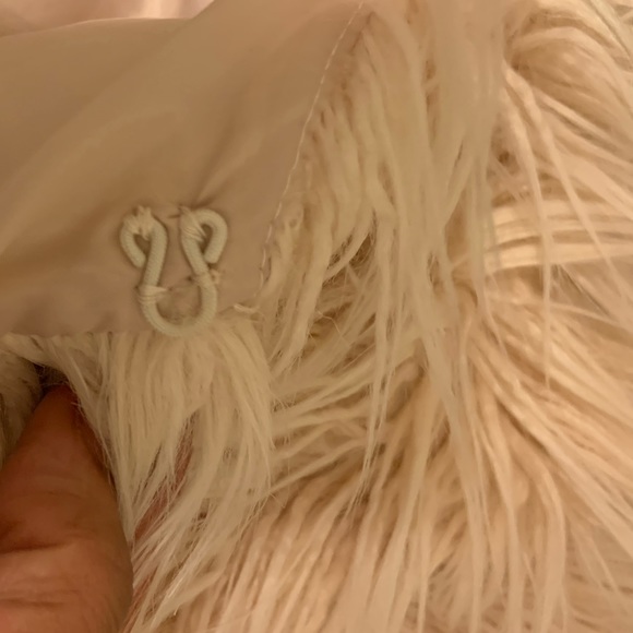 Forever 21 Peach Flurry Jacket - Picture 2 of 3